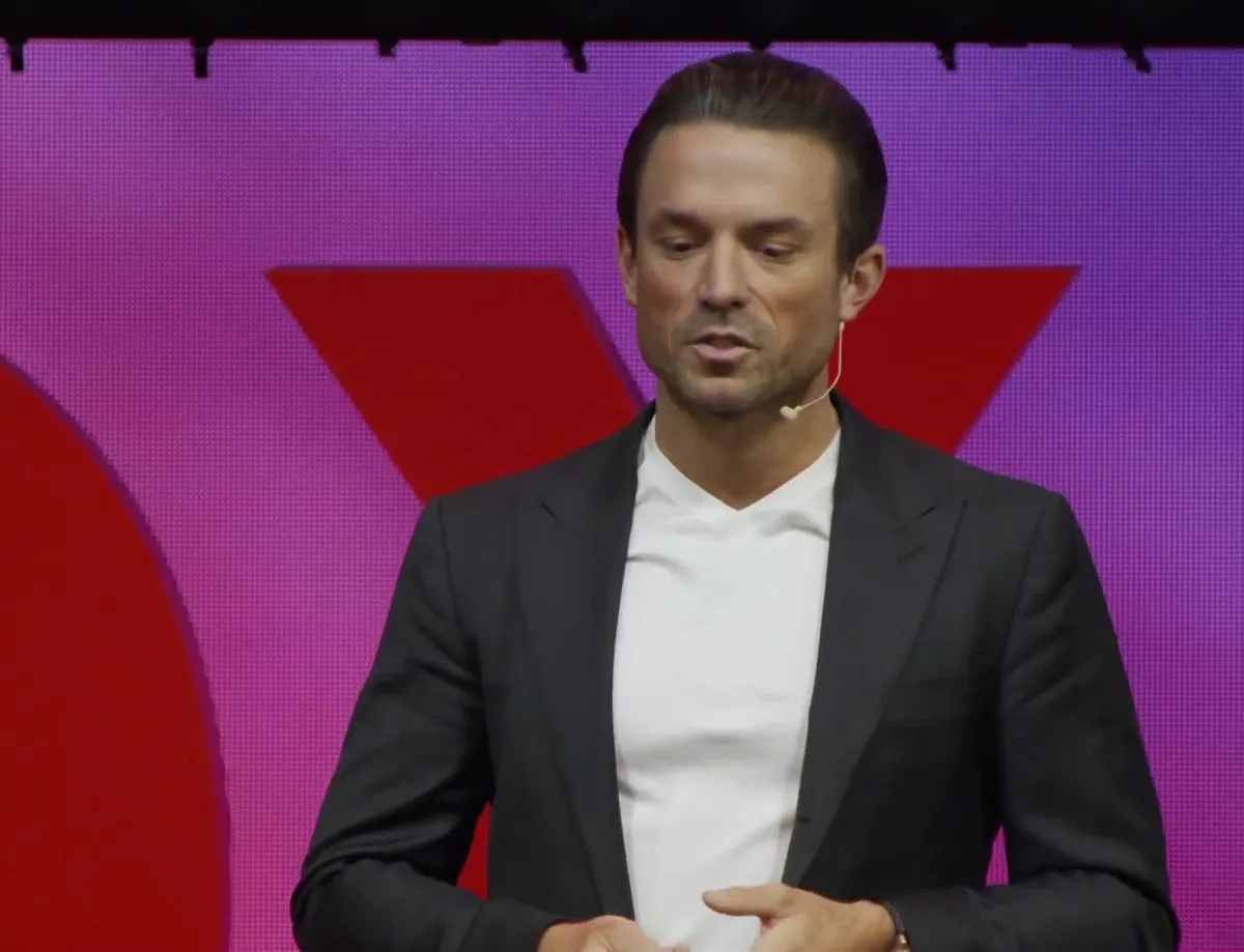 Patrick Frank on the TEDx stage